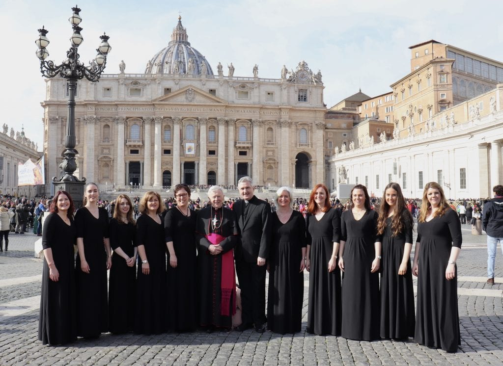 Schola Cantorem Basilicae, Knock Shrine outside in St. Peter's Square, Rome