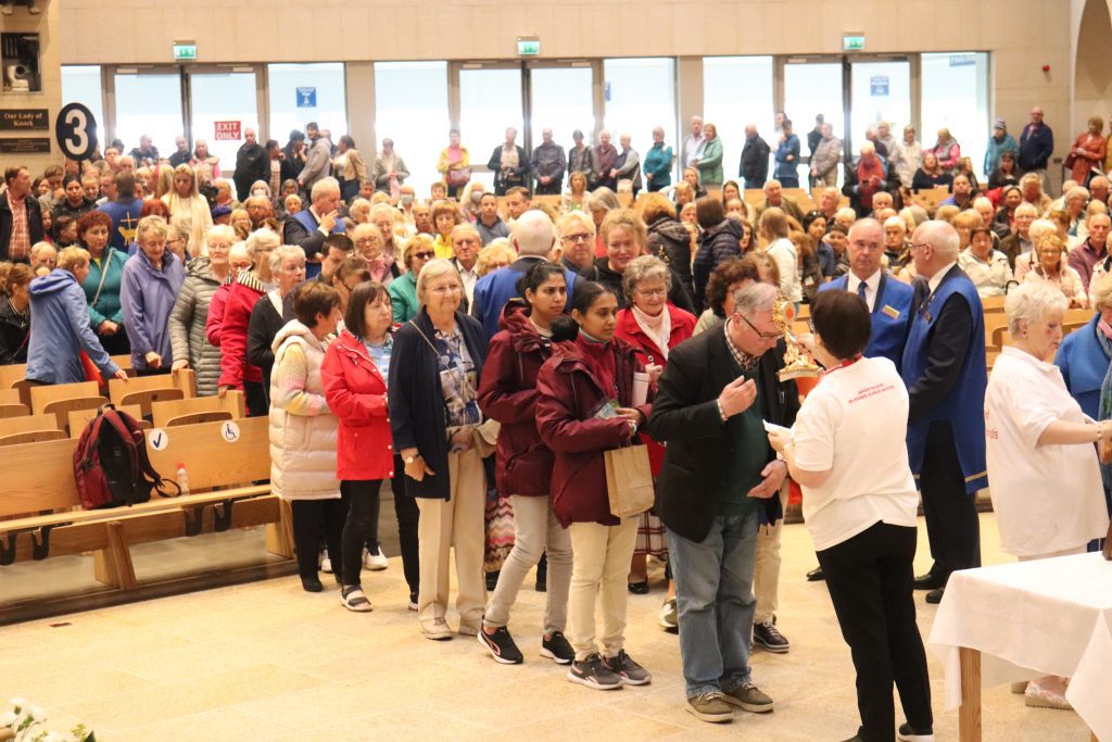 9. Large crowds queue to venerate the relics of Blessed Carlo Acutis at Knock Shrine on 15th September 2023. Photo Sinead Mallee